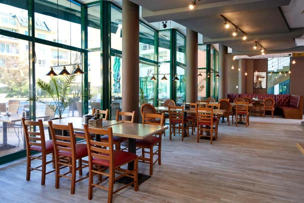 Pollo Resort, Summer Wind Apartaments Sunny Beach Ngoại thất bức ảnh